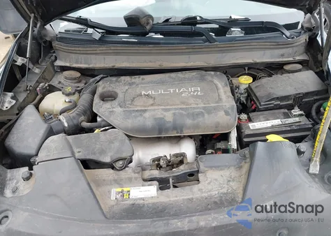 2018 Jeep Cherokee Latitude Plus Fwd z USA, uszkodzony, nr VIN 1C4PJLLB8JD552320